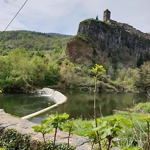 Ca La Rita Castellfollit de la Roca
